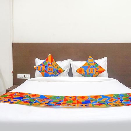 Fabhotel Om Sai - Nr Nashik Railway Station Exterior photo