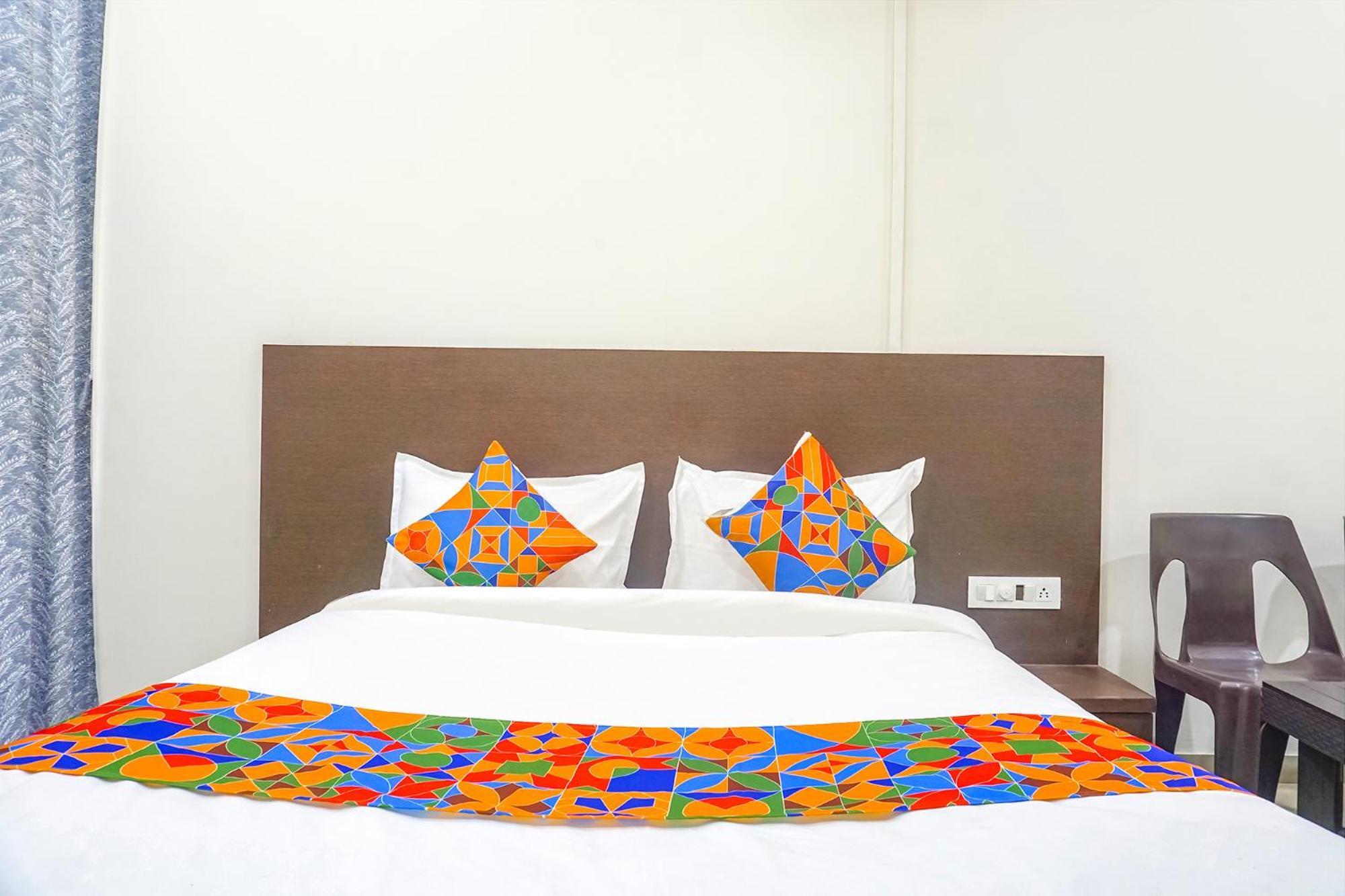 Fabhotel Om Sai - Nr Nashik Railway Station Exterior photo