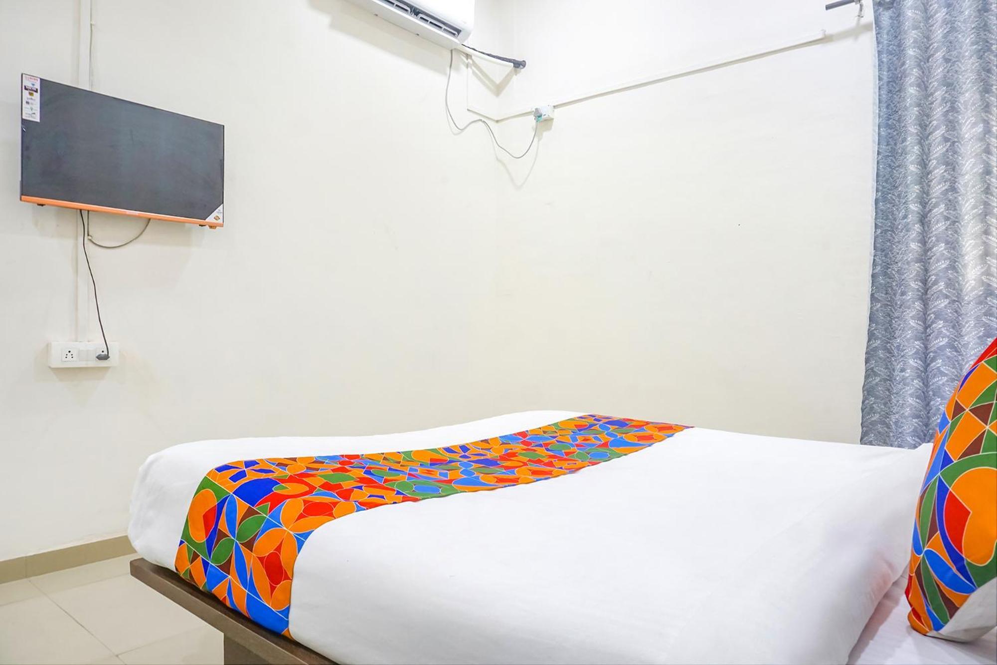 Fabhotel Om Sai - Nr Nashik Railway Station Exterior photo